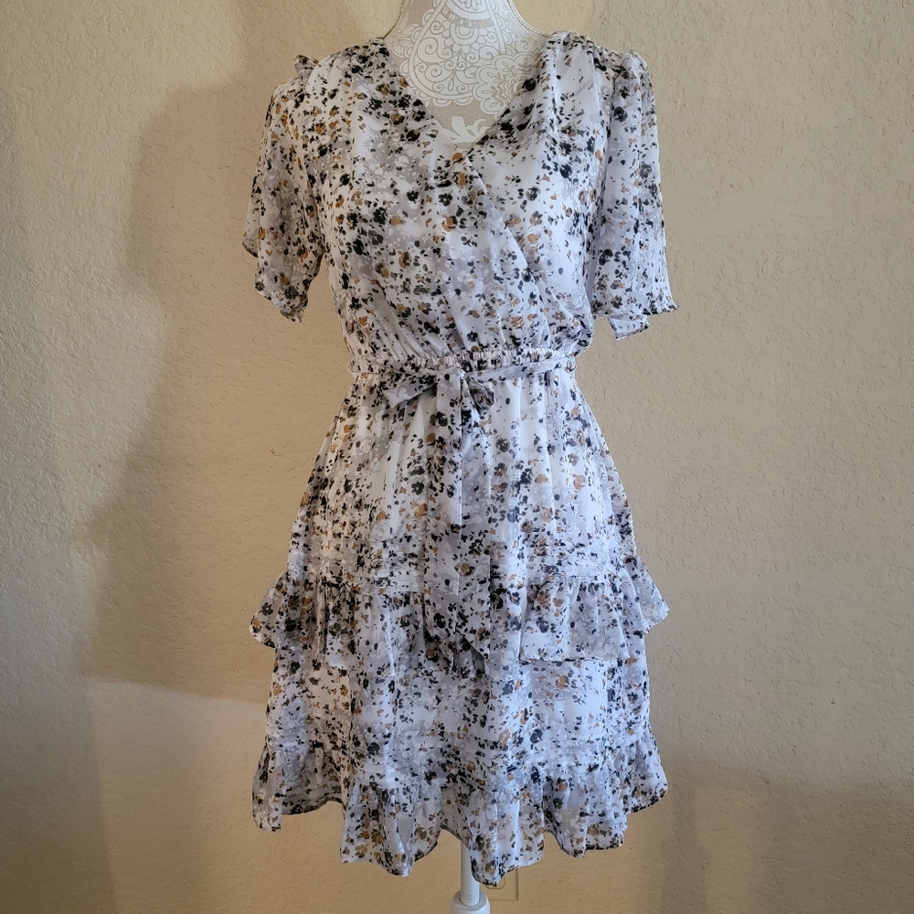 Simply Vera Vera Wang Women's Ivory Floral Print Ruffle Wrap Dress Sz XS